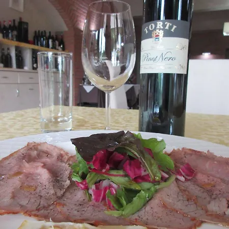 Hotel Montescano 4* Montescano