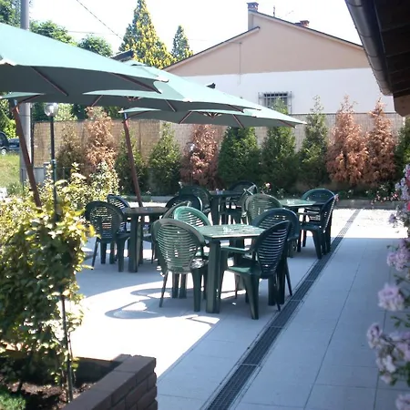 ホテル Hotel Montescano Montescano