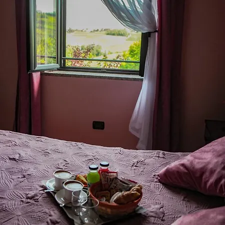 Hotel Montescano ホテル