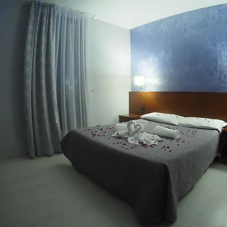 Hotel Montescano ホテル