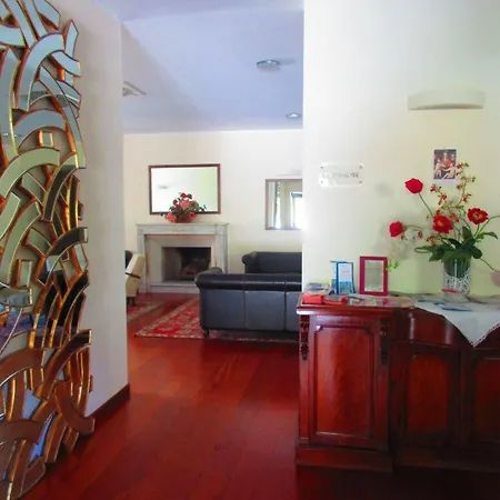 Hotel Montescano 4* Montescano